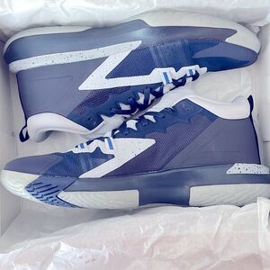 Size 15, Zion 1 Georgetown promo,